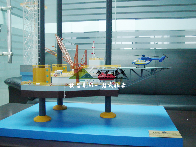 石油開(kāi)采機(jī)械平臺(tái)模型