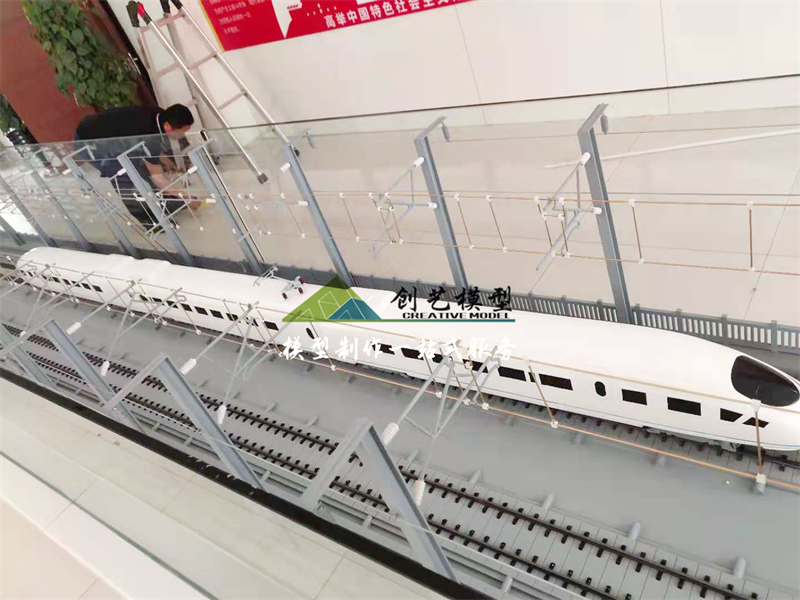 高鐵牽引供電演示模型