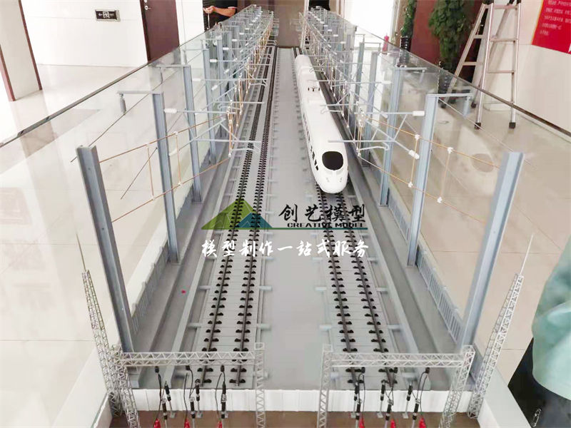 高鐵牽引供電演示模型