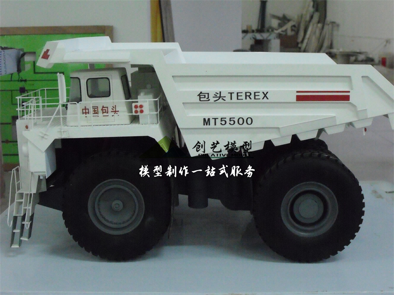 包頭重工定制工程車輛模型