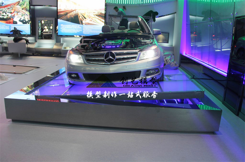 奔馳C200剖面展示車輛--稀土集團(tuán)
