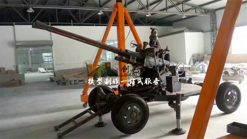 雙37高射炮1:1模型