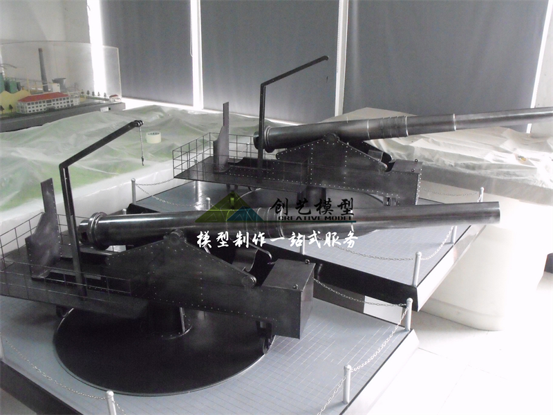 克虜伯大炮1:1模型