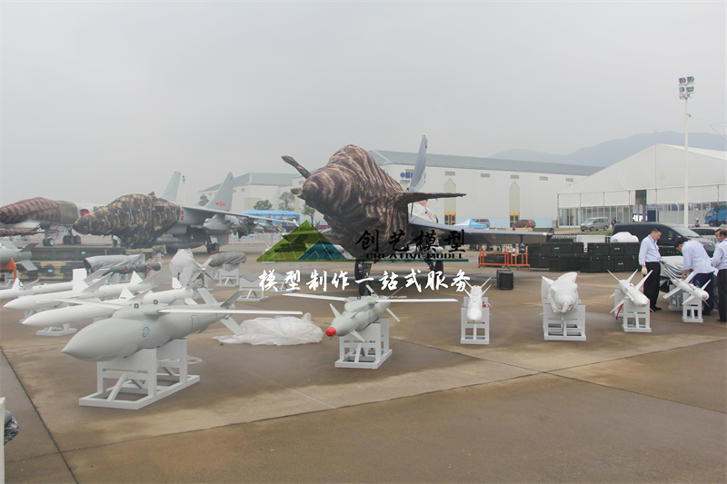 精確制導(dǎo)炸彈模型