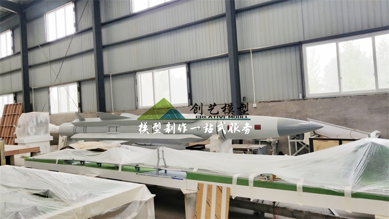 大型導(dǎo)彈模型-北京軍事博物館定制