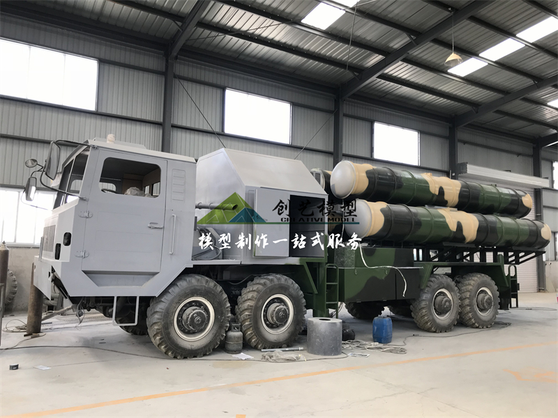 紅旗九防導(dǎo)彈車